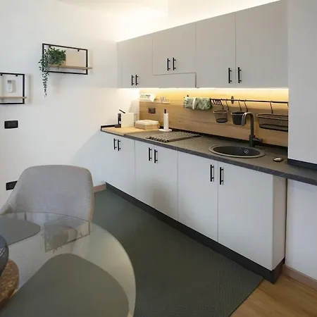 Opera Loft Cozy Modern 10 Min From Arena