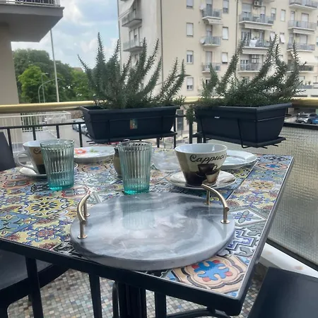 Appartamento Opera Loft Cozy Modern 10 Min From Arena Verona